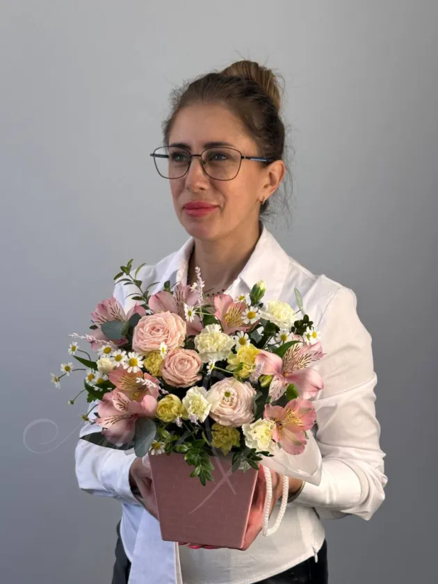 Композиция «Лора»