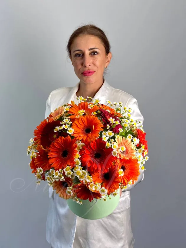 Букет «Яркость сезона»
