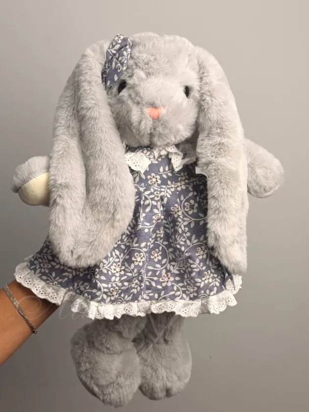 Мягкая игрушка «Зайка в сером платье»