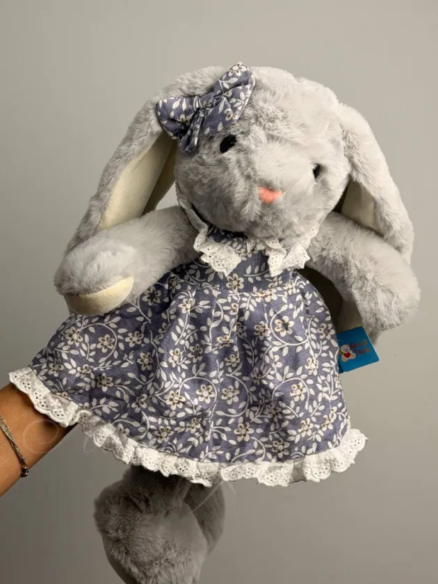 Мягкая игрушка «Зайка в сером платье»