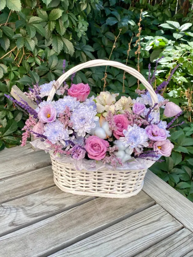 Композиция с розой «Вернисаж»