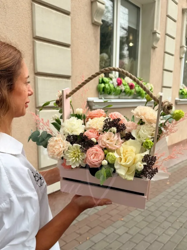 Композиция «Прелестнице»