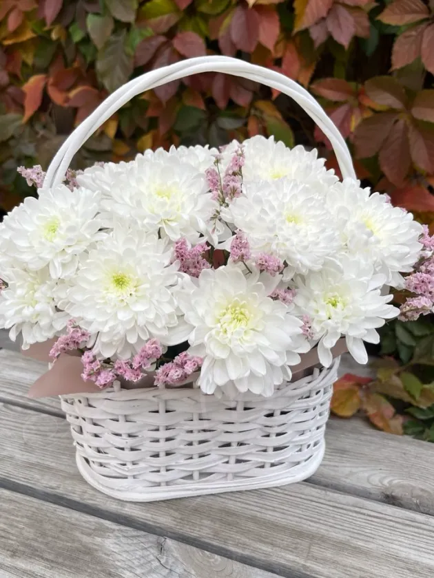 Композиция из хризантем «Престиж»