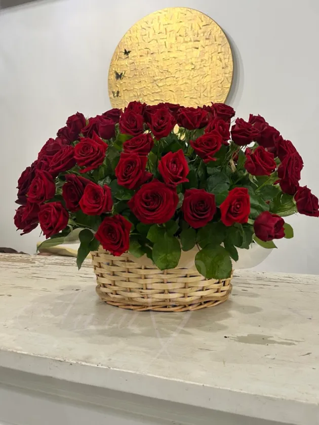 Корзина бордовых роз «101 роза»