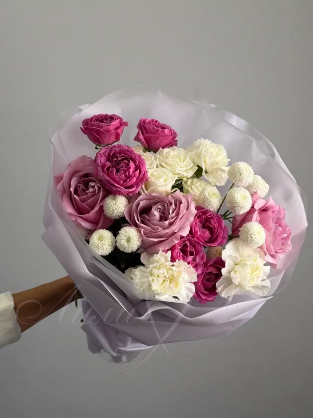 Букет сборный  «Цветочный вальс»