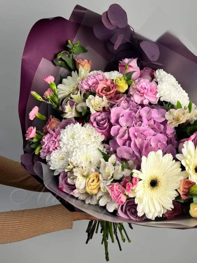 Букет с гортензией «Владислава»