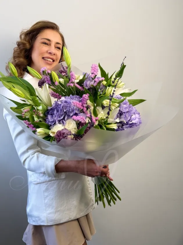 Букет  сборный «Приятный момент»