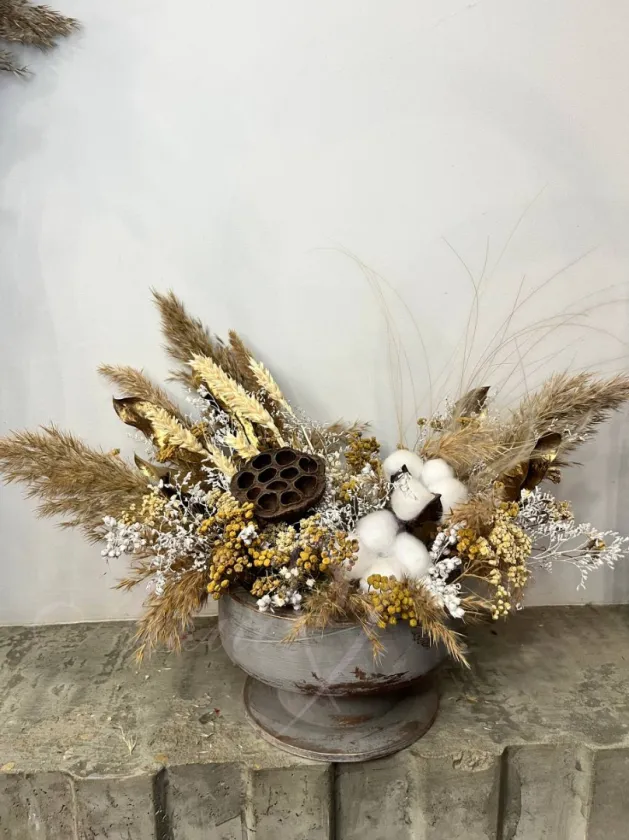 Композиция из сухоцветов «Пламя»