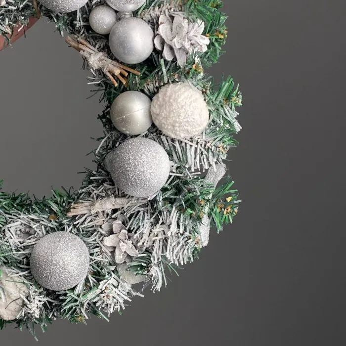 Венок «Монреаль»