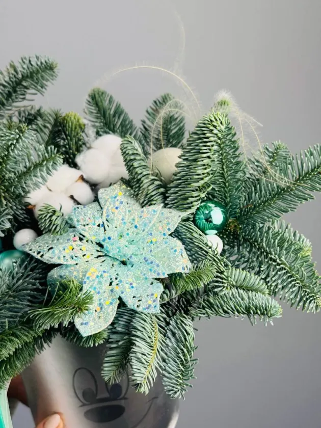 Композиция «Новогодний изумруд»