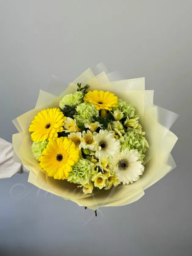 Букет «Нежный комплимент»