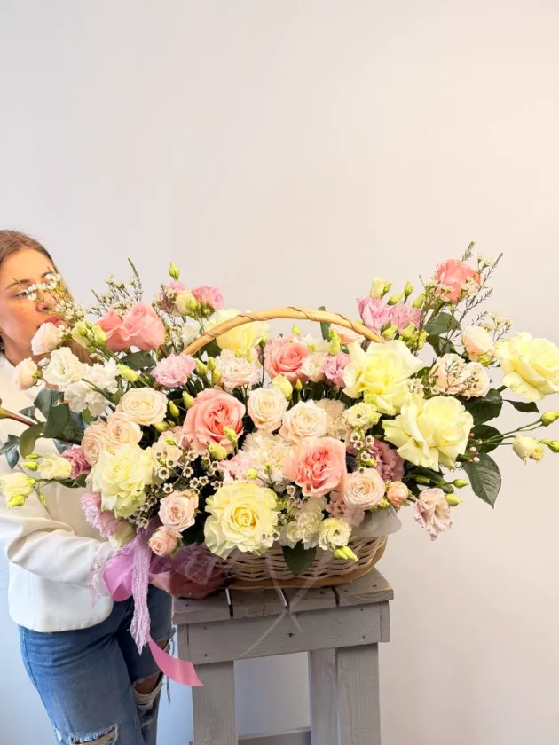 Композиция из роз «Для настроения»