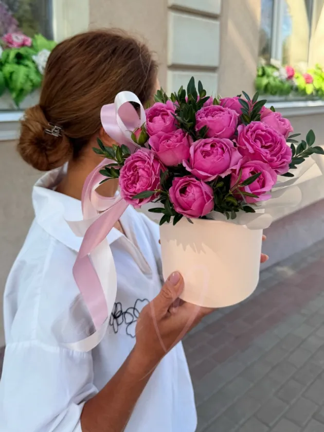 Композиция из роз «Желанная»
