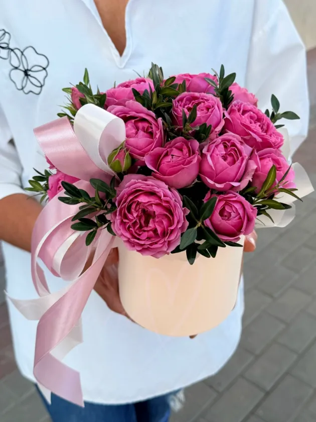 Композиция из роз «Желанная»