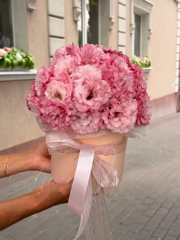 Композиция из эустома «Виолетта»