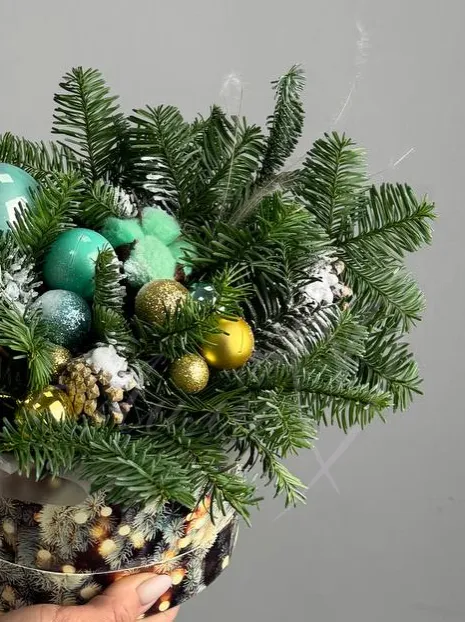 Композиция «Зимнее лукошко»