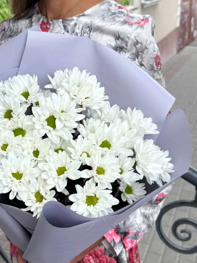 Букет с хризантемой «Невинная улыбка»