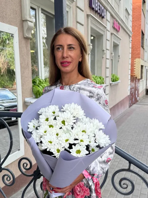 Букет с хризантемой «Невинная улыбка»