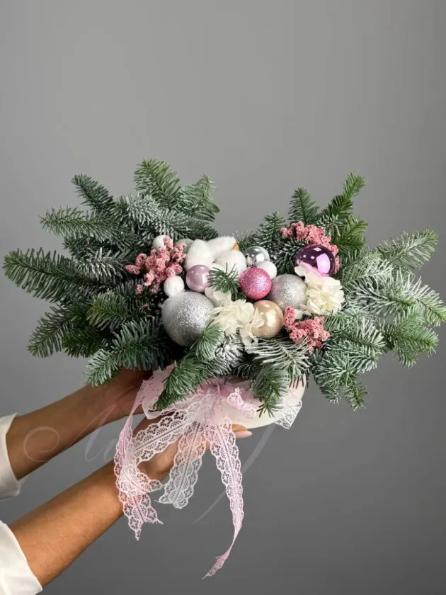 Композиция «Новогодняя тропа в лесу»