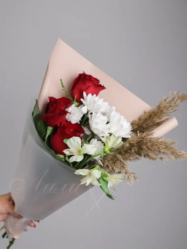 Сборный букет «Яркий»