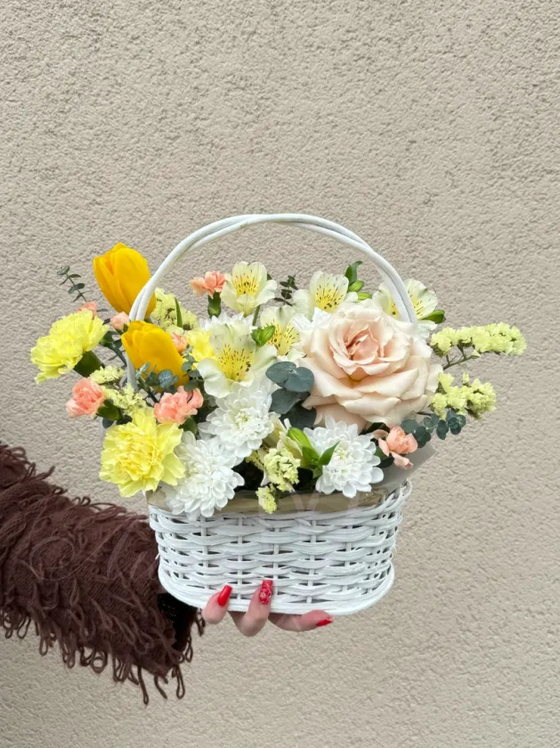 Композиция «Яркая весна»