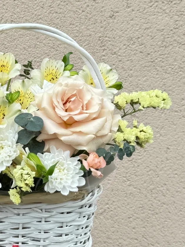 Композиция «Яркая весна»