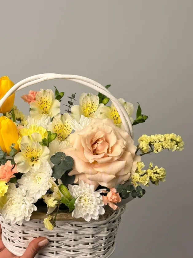 Композиция «Яркая весна»