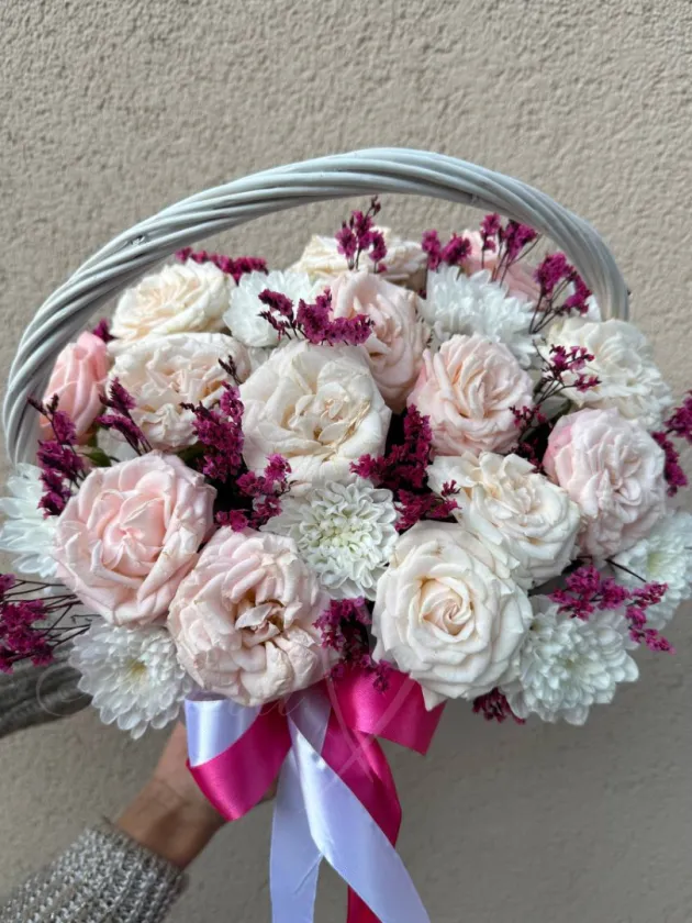 Композиция из роз «Сердце для нее»