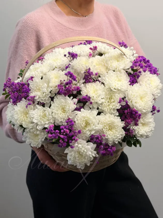 Композиция  из хризантем «Мила»