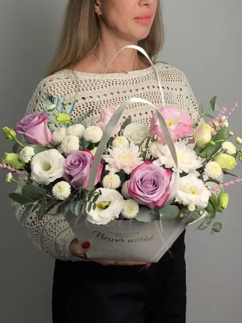 Композиция  из хризантем «Мила»