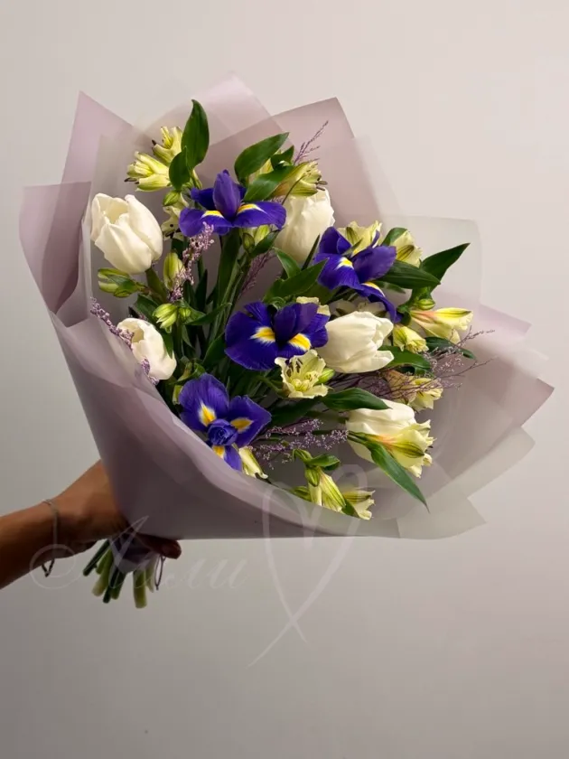 Букет «Солнечный ирис»