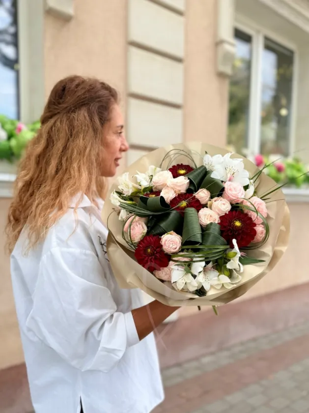 Букет сборный «Нежное сердце»