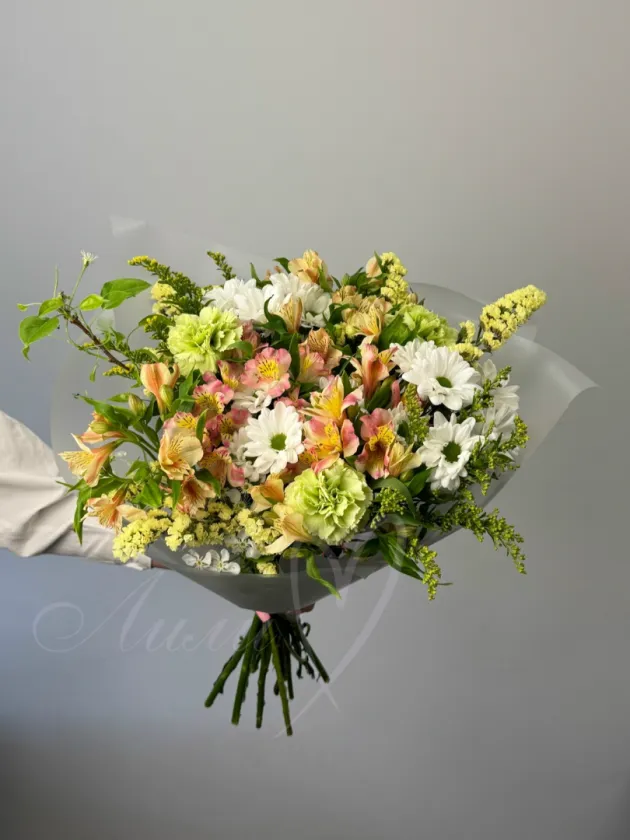 Сборный букет «Персик»