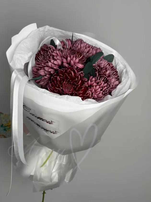 Букет из хризантем «Понпон»