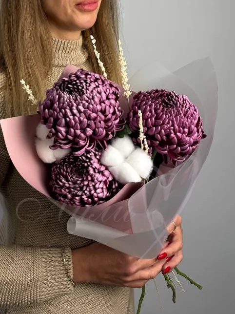 Букет из хризантем «Фиолетовая дымка»