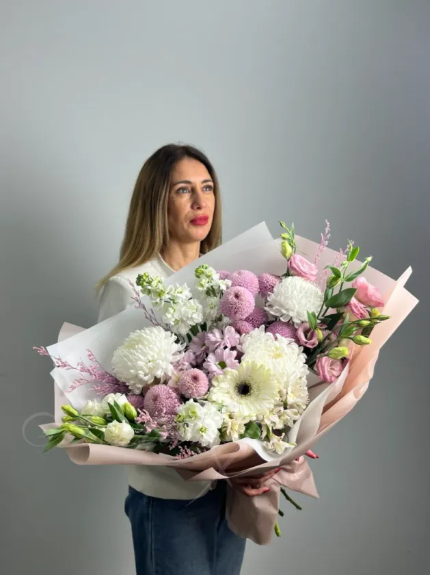 Сборный букет «Тонкий вкус»