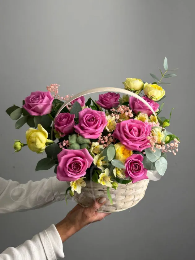 Композиция из роз «Сладкие Воспоминания»