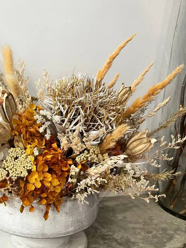 Композиция из сухоцветов «Изящный Декор