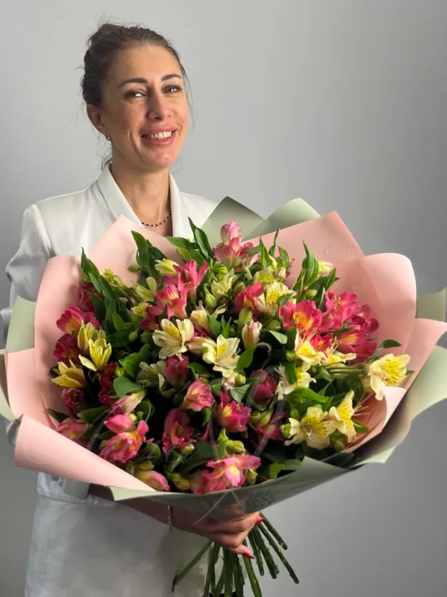 Букет из альстромерии «Взрыв чувств».