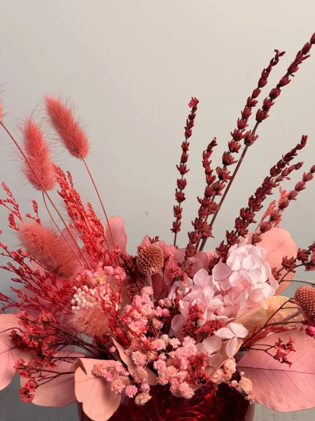 Композиция в вазе «Вишенка»