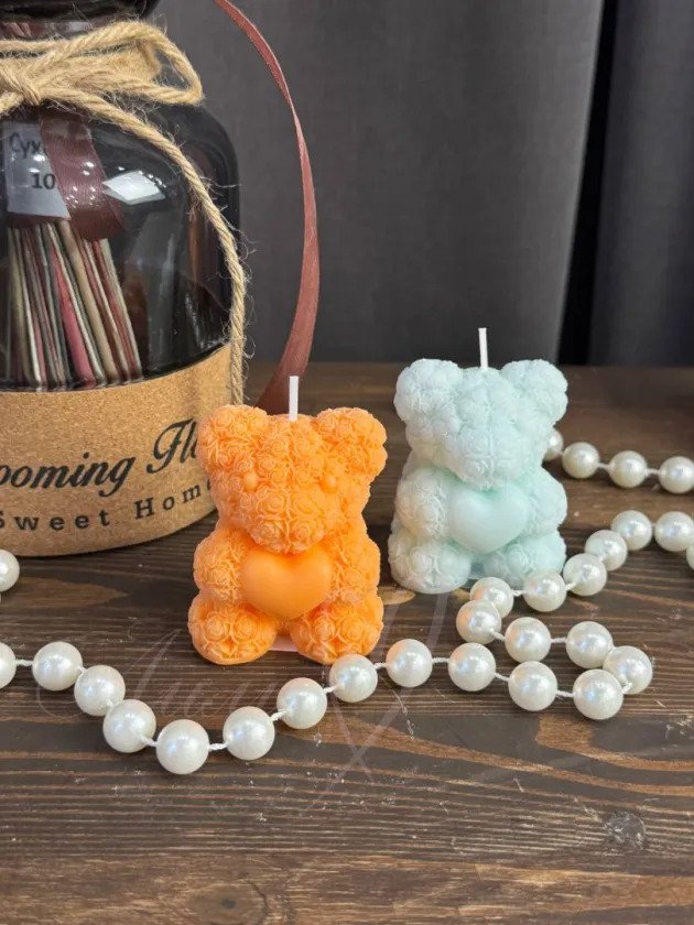 Свеча Мишка с сердцем