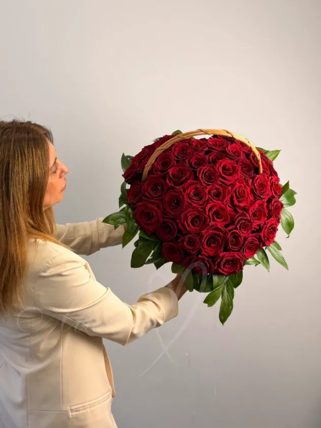 Корзина сердце «Я влюблен в тебя»