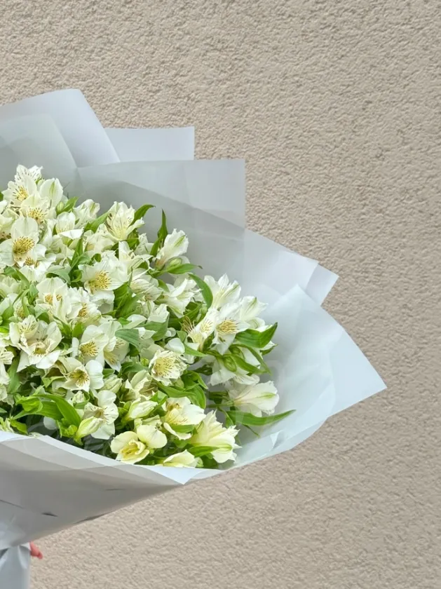 Букет из альстромерий «Белое золото»