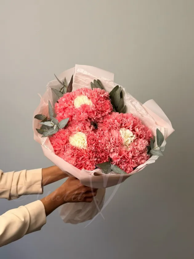 Букет из гвоздики «Сияние звезд»