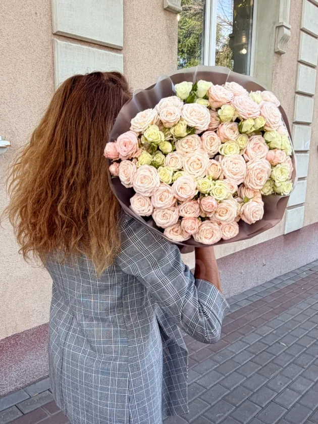 Букет из роз  «Монро»