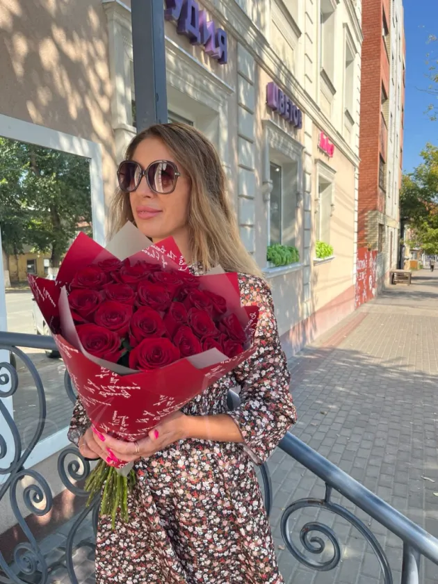 Букет из роз  «Монро»