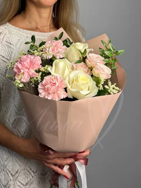 Сборный букет «Бисквит»