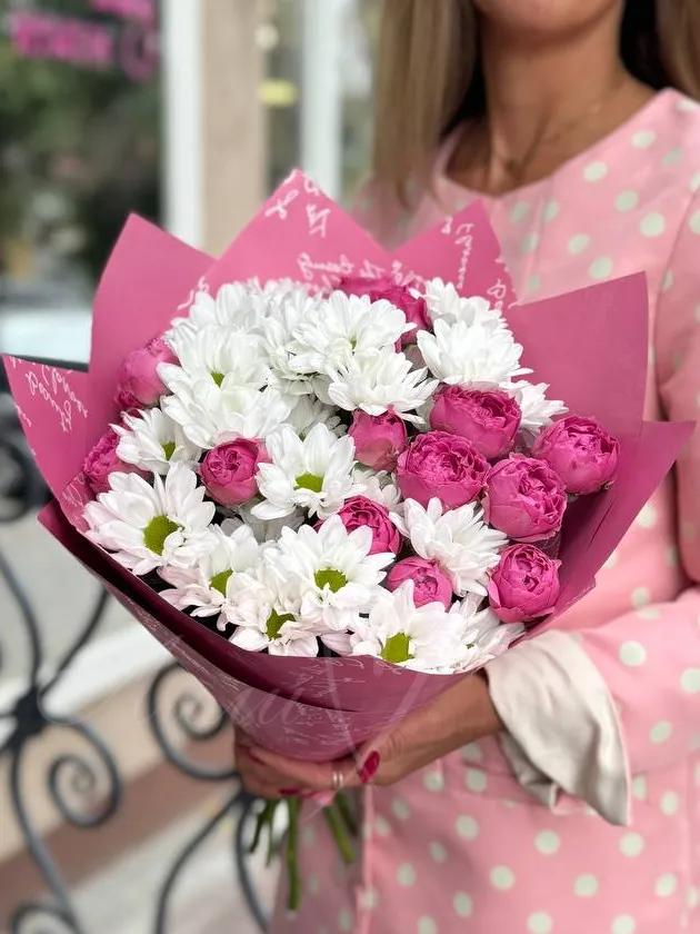 Букет с пионовидной розой «Габриэль»