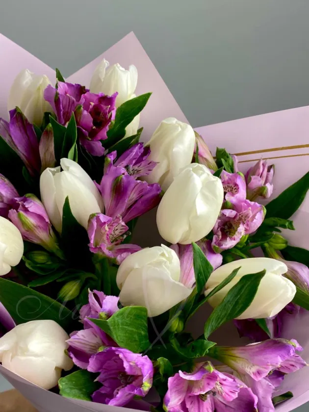 Букет из тюльпанов «Восторг»