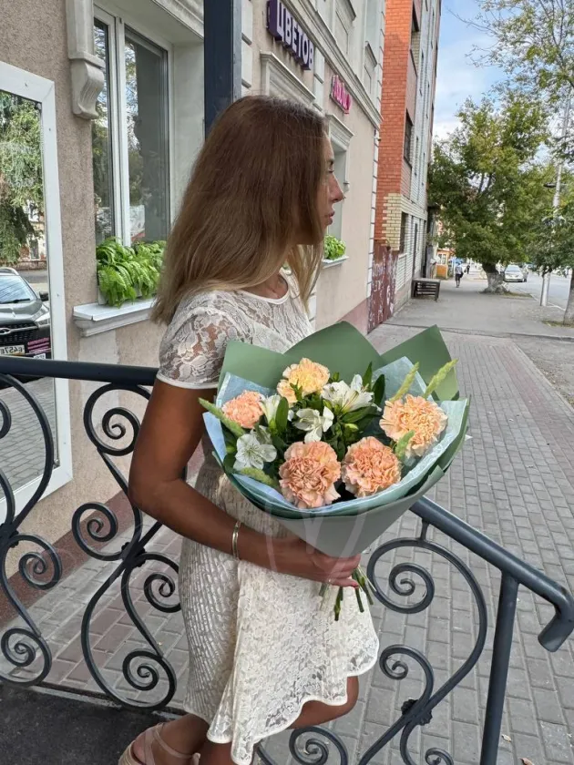 Букет с гвоздикой «Милка»